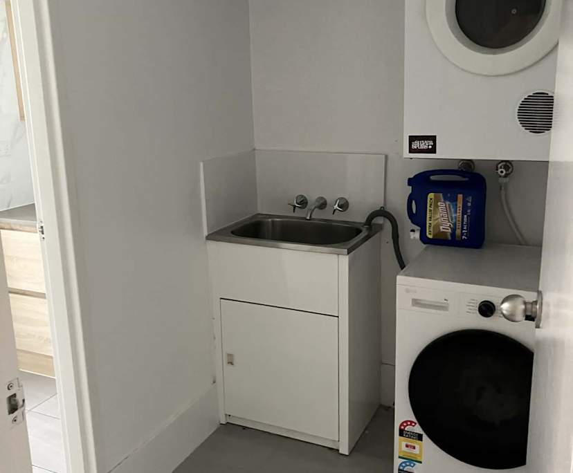 $400, Flatshare, 2 rooms, Saint Lucia QLD 4067, Saint Lucia QLD 4067