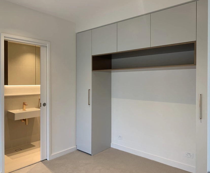 Furnished room with own bathroom