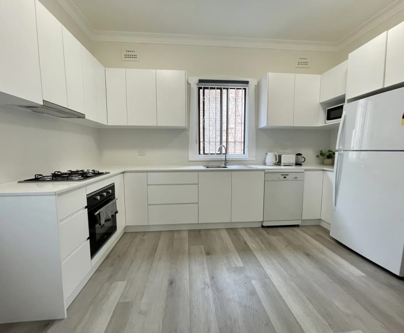 Furnished room in a share house