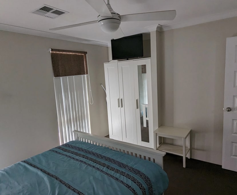 $325, Granny-flat, 1 bathroom, Butler WA 6036