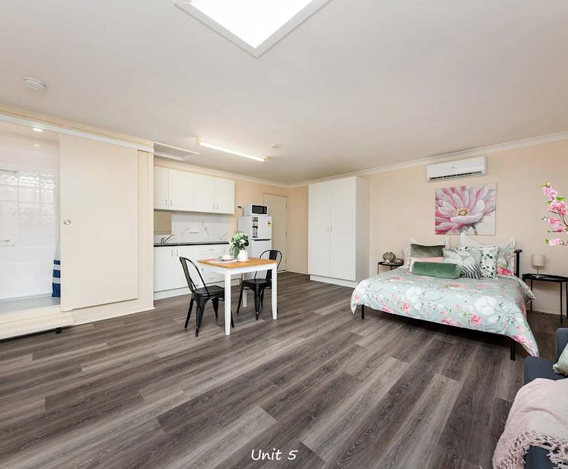 $385, Granny-flat, 1 bathroom, Bald Hills QLD 4036