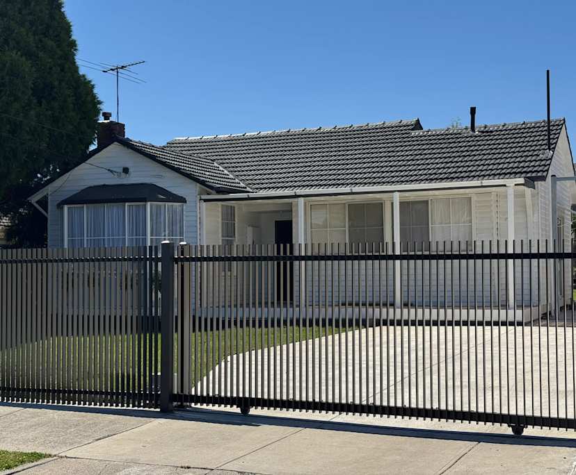 $295, Share-house, 2 bathrooms, Bellfield VIC 3081
