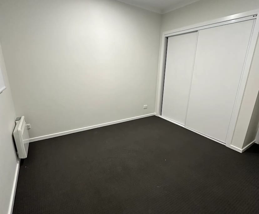 Unfurnished room in a share house