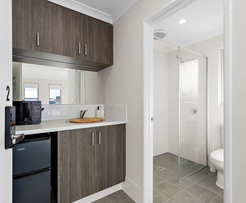 $315, Share-house, 6 bathrooms, Ravenswood WA 6208