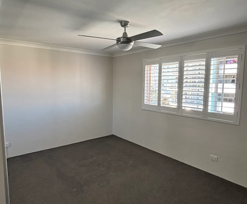 Unfurnished room in a flatshare