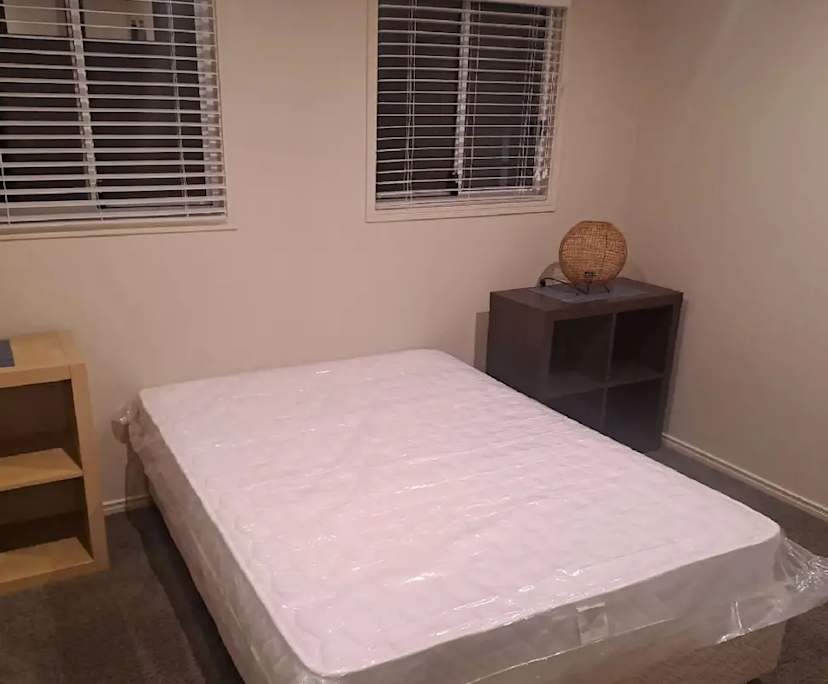 $350, Share-house, 4 bathrooms, Helensvale QLD 4212
