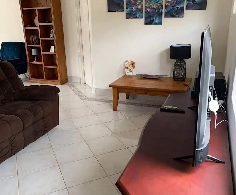 $350, Share-house, 5 bathrooms, Bentley WA 6102