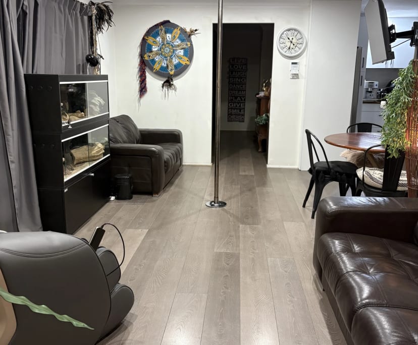 $250, Share-house, 4 bathrooms, Darlington NSW 2330