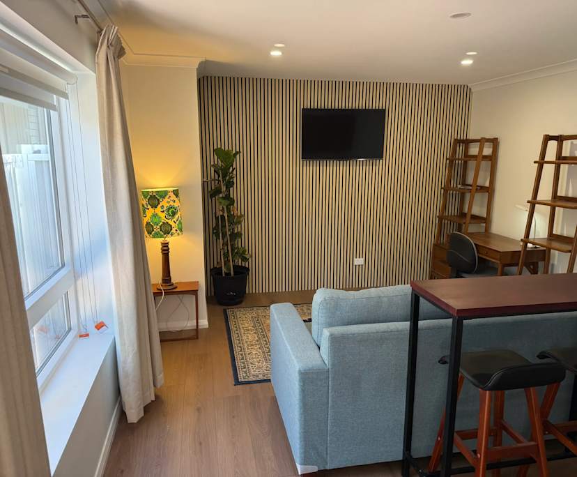 $365, Granny-flat, 1 bathroom, Lathlain WA 6100