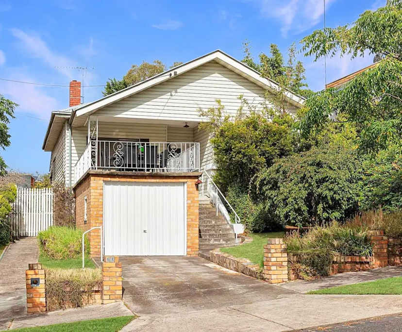 Whole property with 2 rooms for rent