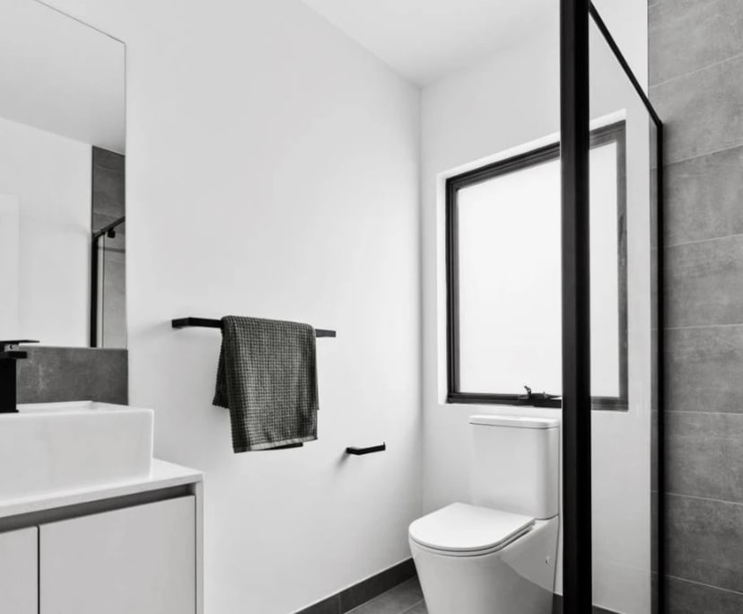 Furnished room with own bathroom
