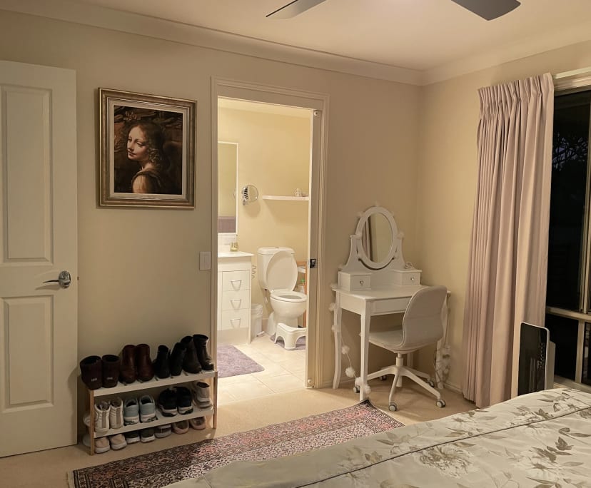 $300, Share-house, 4 bathrooms, Ormeau QLD 4208