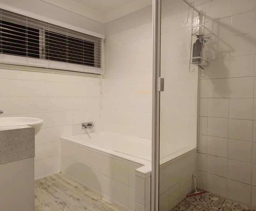 $280, Share-house, 5 bathrooms, Jindalee QLD 4074