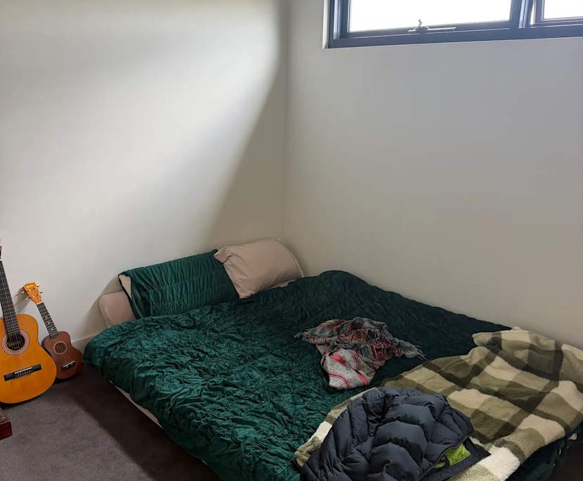 Unfurnished room in a share house