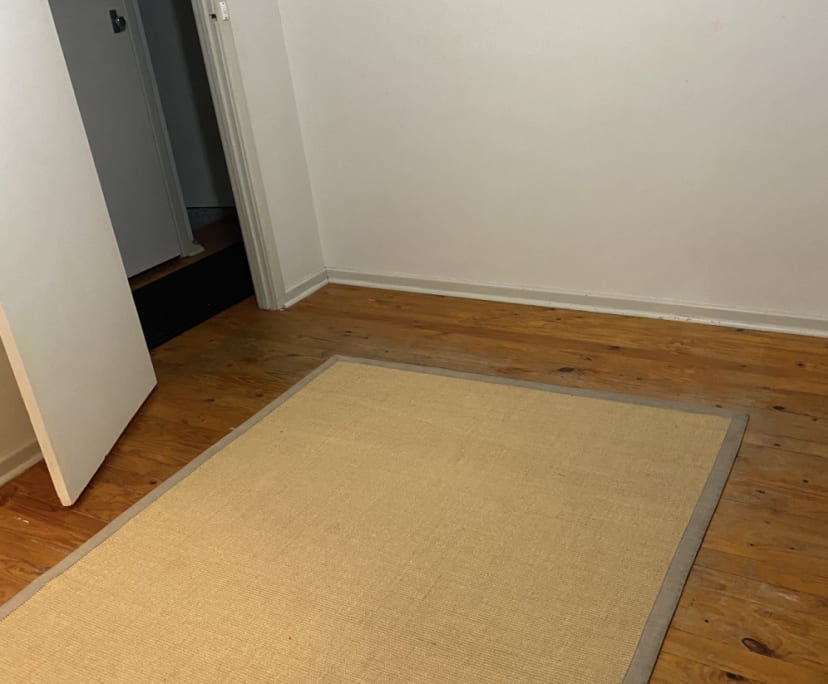 Unfurnished room in a share house