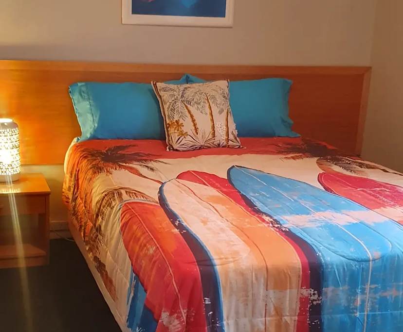 Furnished room with ensuite in a flatshare