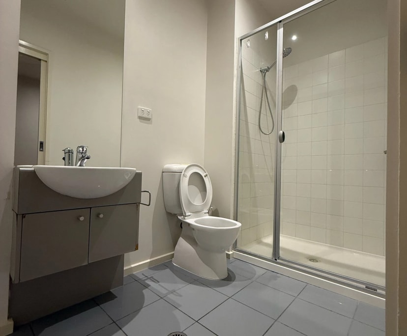 $450, Flatshare, 2 bathrooms, Melbourne VIC 3000