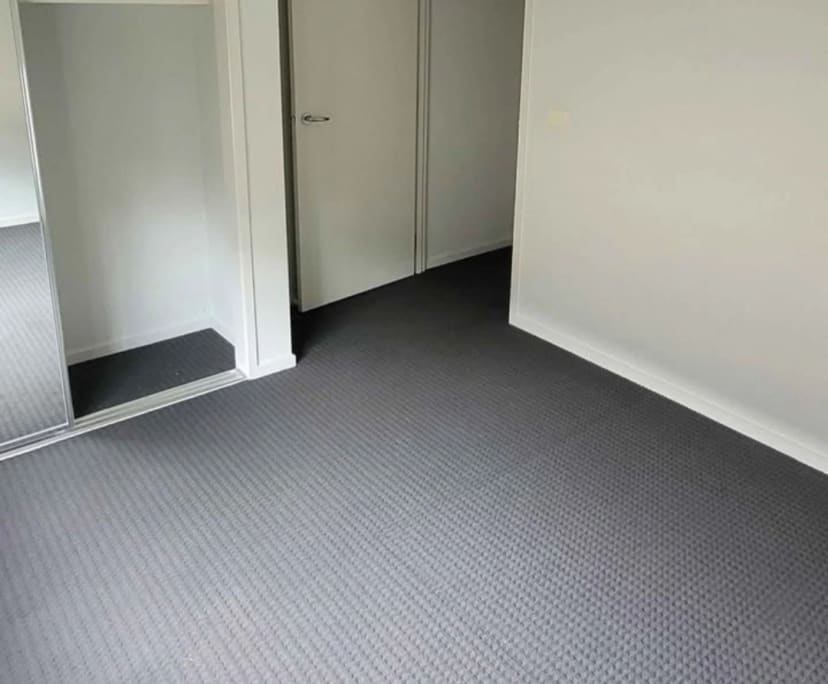 Unfurnished room in a share house