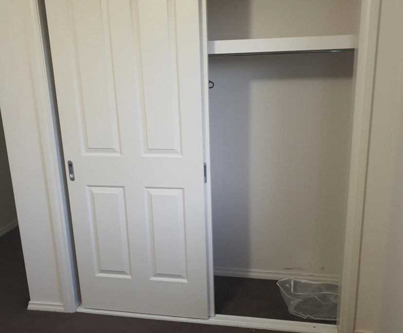 $300, Share-house, 4 bathrooms, Wyndham Vale VIC 3024