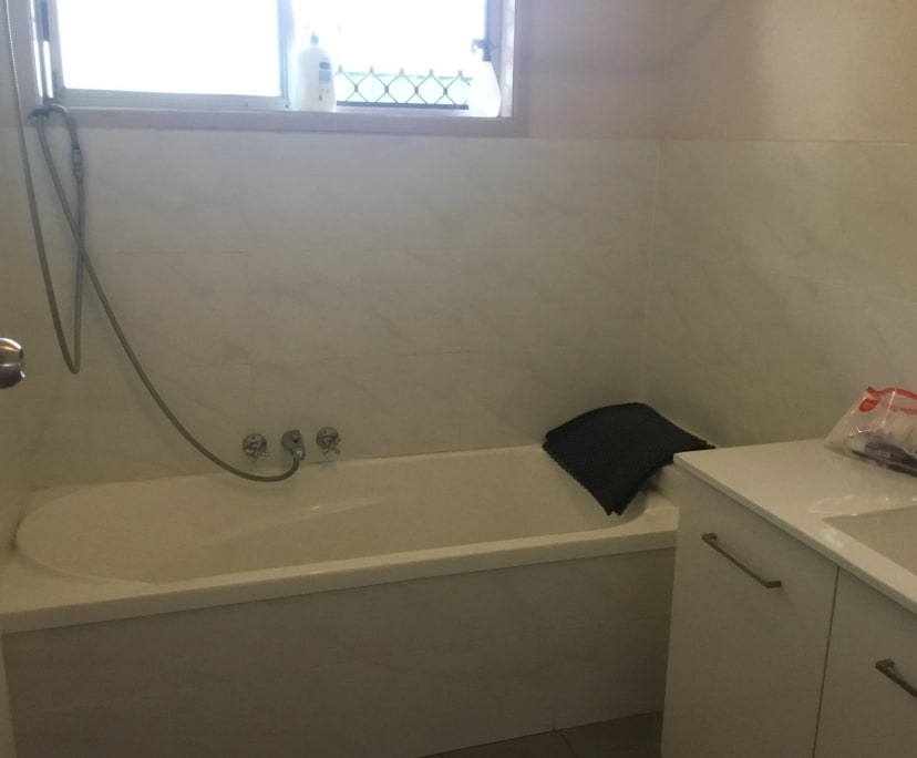 $280, Student-accommodation, 4 bathrooms, Sunnybank Hills QLD 4109