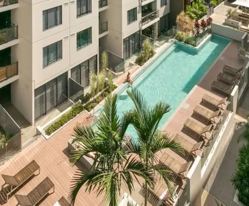 Unfurnished room with own bathroom