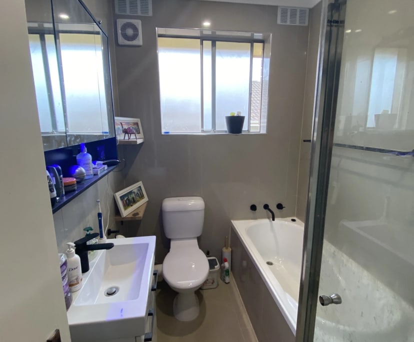 $250, Flatshare, 2 bathrooms, Kogarah NSW 2217