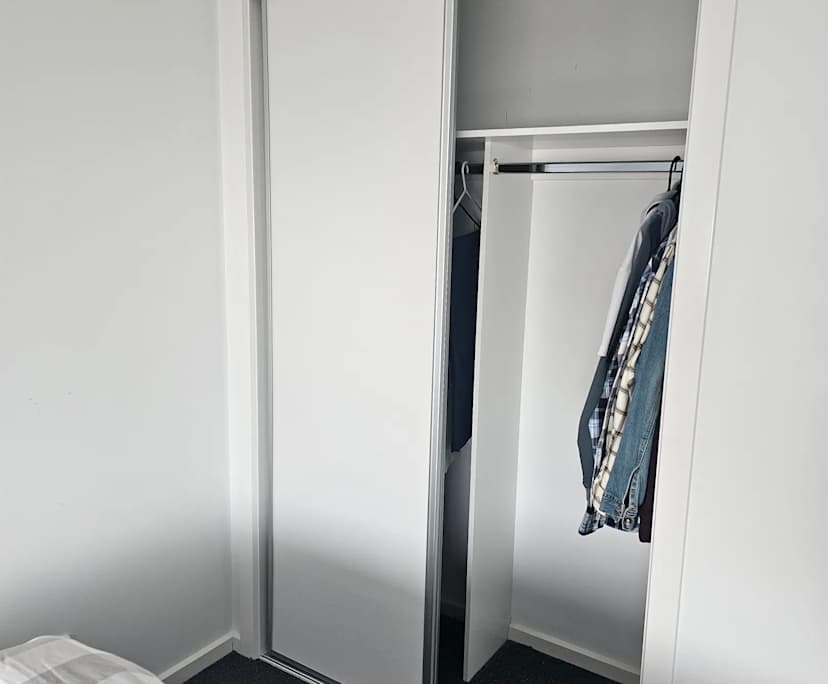 Furnished room with own bathroom