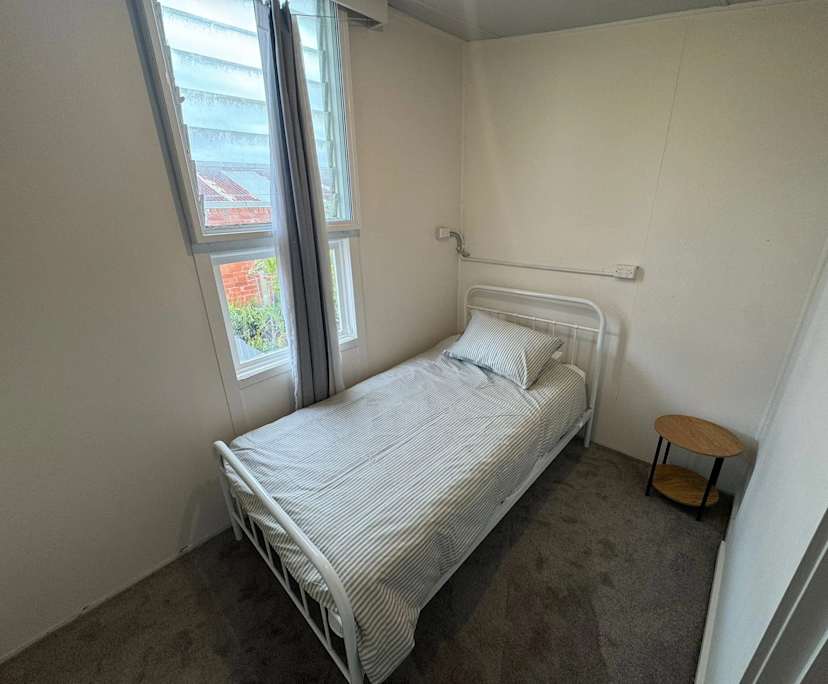 $350, Flatshare, 3 bathrooms, Saint Kilda East VIC 3183