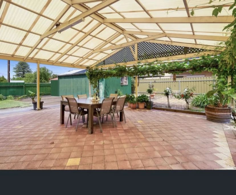 Room for Rent in Brooklyn Park, Adelaide 250, Fle...