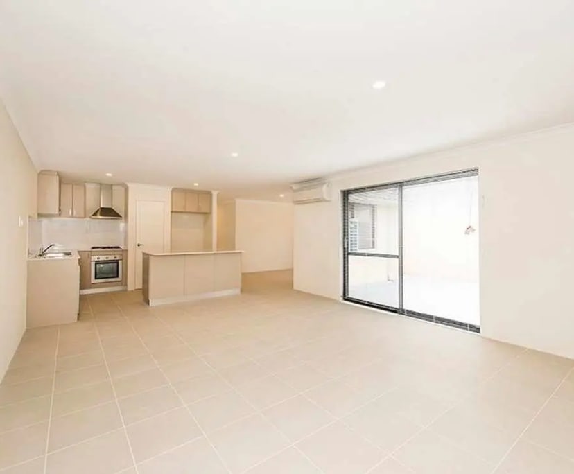 Room for Rent in South Yunderup, WA 250, Flexible...