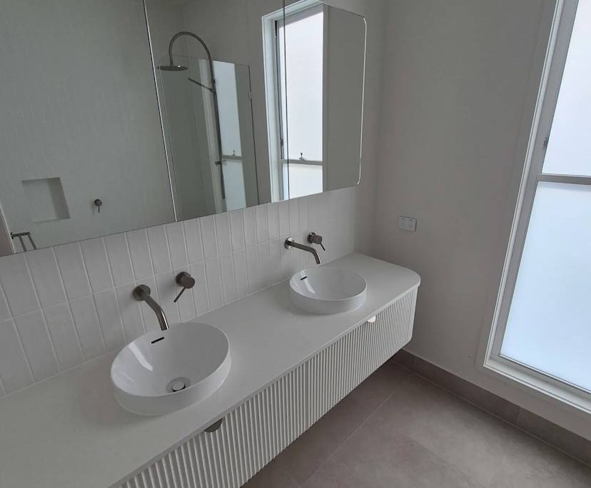 $550, Share-house, 4 bathrooms, Miami QLD 4220