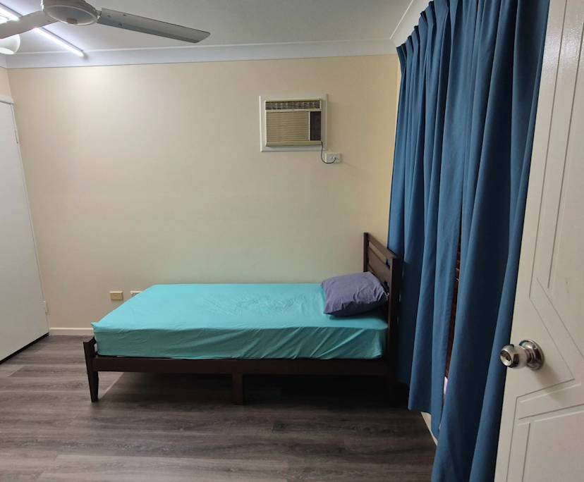 $220, Share-house, 4 bathrooms, Annandale QLD 4814