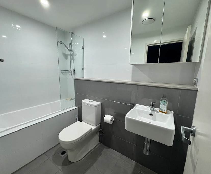 $300, Flatshare, 2 bathrooms, Kellyville Ridge NSW 2155