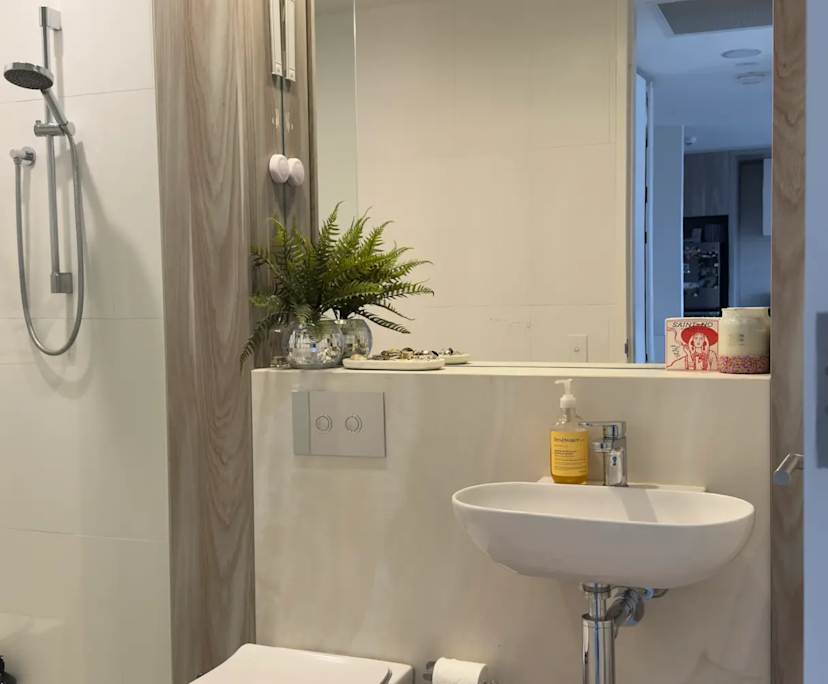 $1,100, 1-bed, 1 bathroom, Bondi NSW 2026