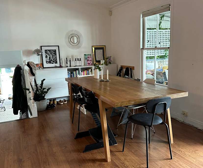 Whole property with 3 rooms for rent