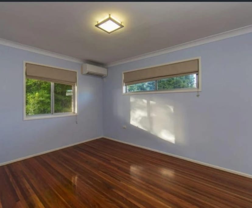 Unfurnished room in a share house