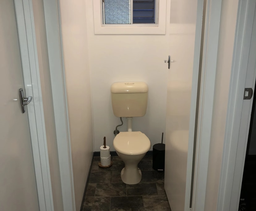 $175, Share-house, 4 bathrooms, Clontarf QLD 4019