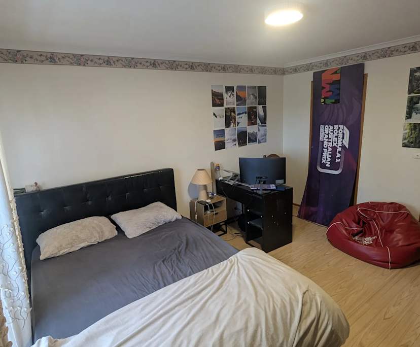 propertyImage