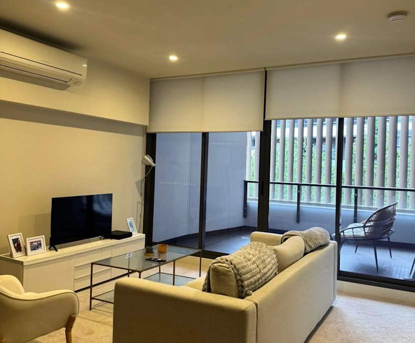 Furnished room in a flatshare