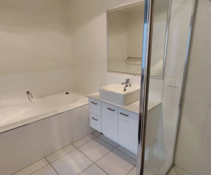 $285, Share-house, 3 bathrooms, Buderim QLD 4556
