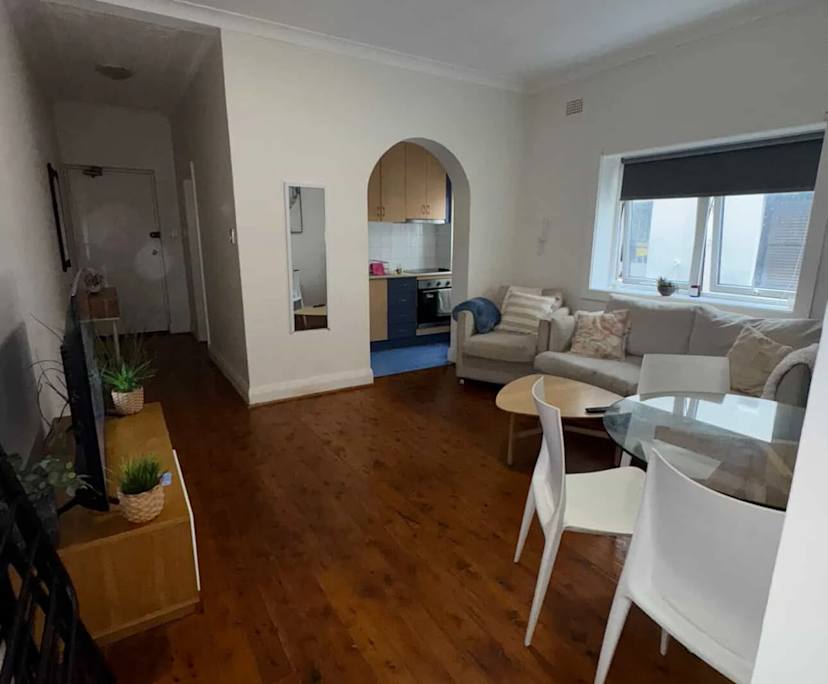 Whole property with 2 rooms for rent