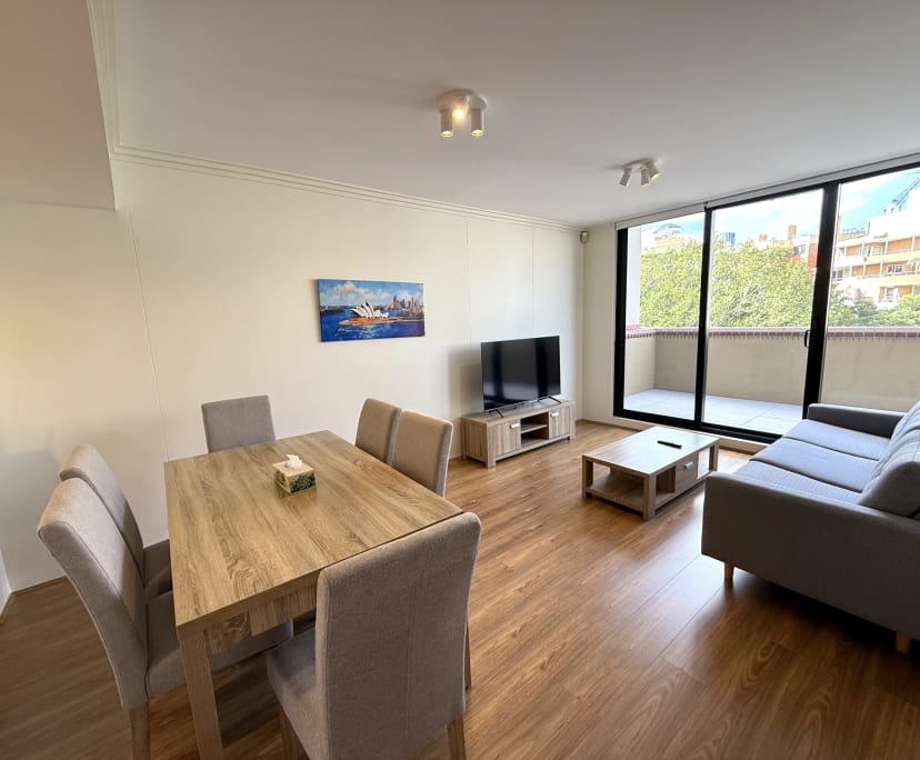 Furnished room in a flatshare