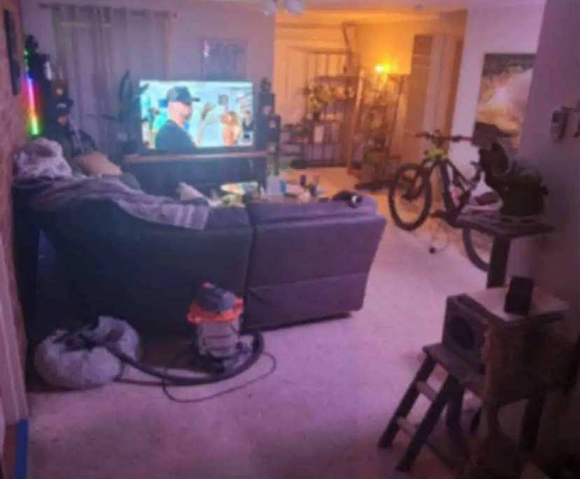 Unfurnished room in a share house