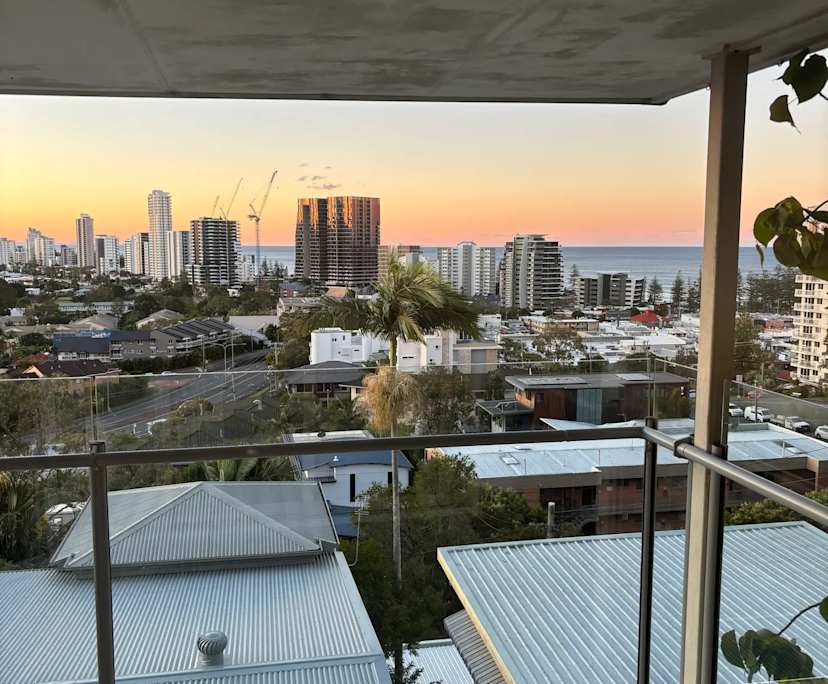 Unfurnished room in a flatshare