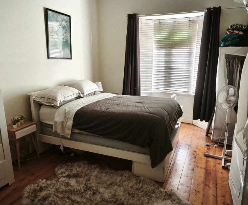 Furnished room in a share house