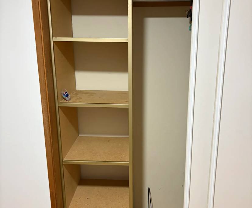 Unfurnished room in a share house