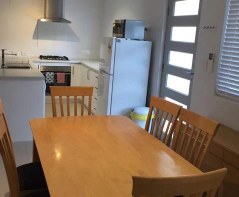 Unfurnished room in a flatshare