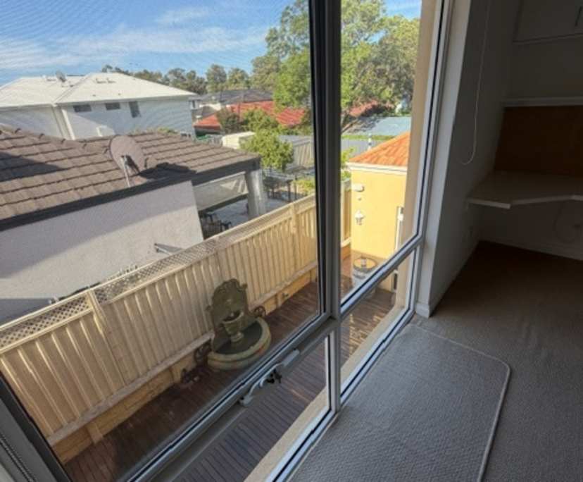 $550, Share-house, 4 bathrooms, Ardross WA 6153