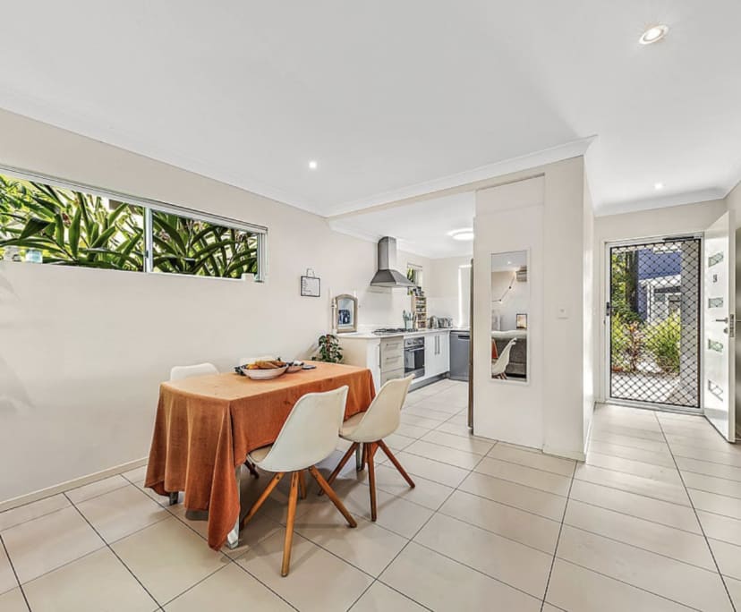 Room for Rent in Cannonvale, QLD 200, Unfurnished...