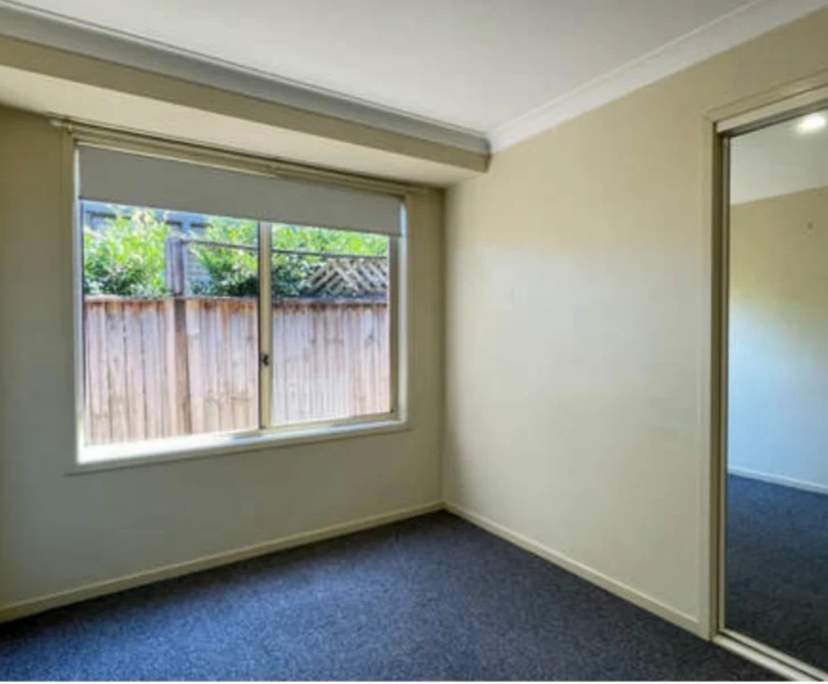 Unfurnished room in a share house